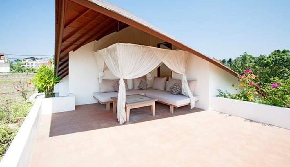 Фото Villa Sahaja