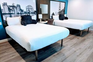 Гостиница Super 8 by Wyndham San Francisco/Near the Marina