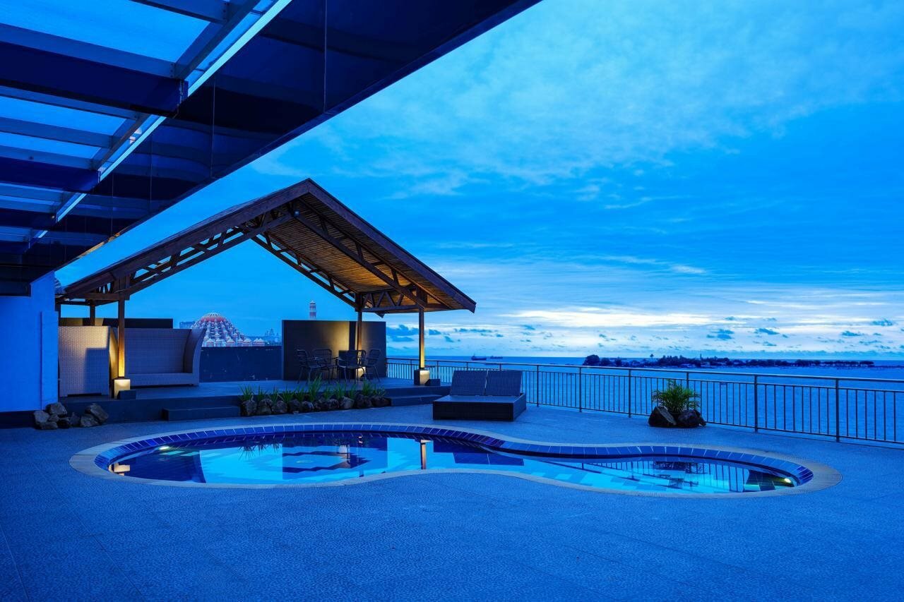 Фото Swiss-Belhotel Makassar