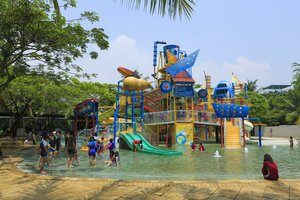 Гостиница Holiday Inn Express Jakarta Pluit Citygate