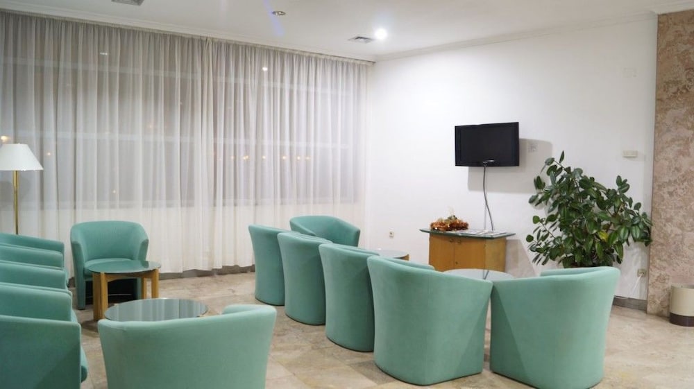 Фото Grande Hotel Dom Dinis