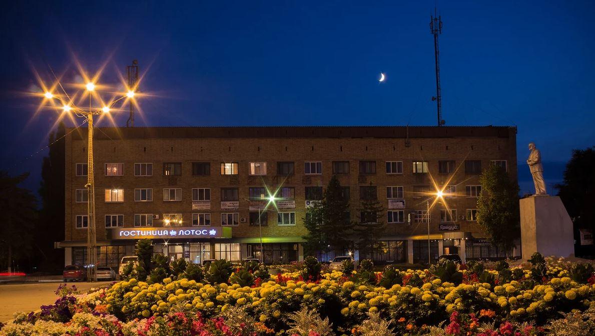 Фото отеля 2