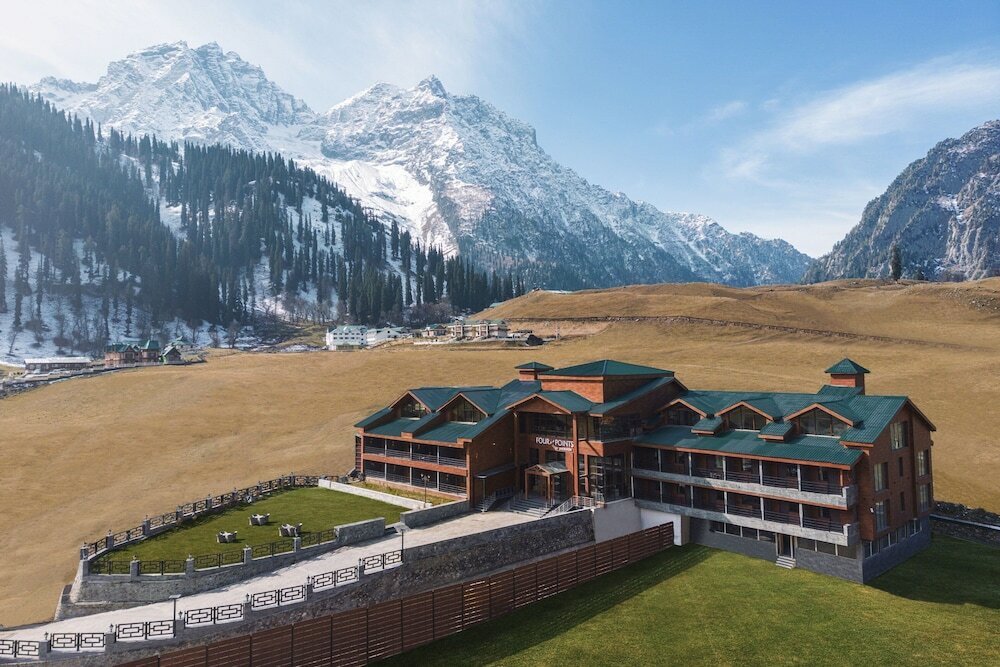 Фото Four Points by Sheraton Sonmarg Resort