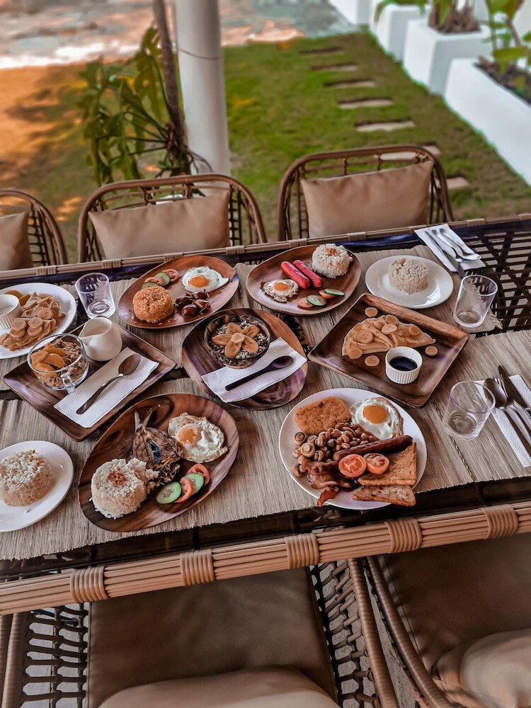 Фото 148 Guesthouse and Resort