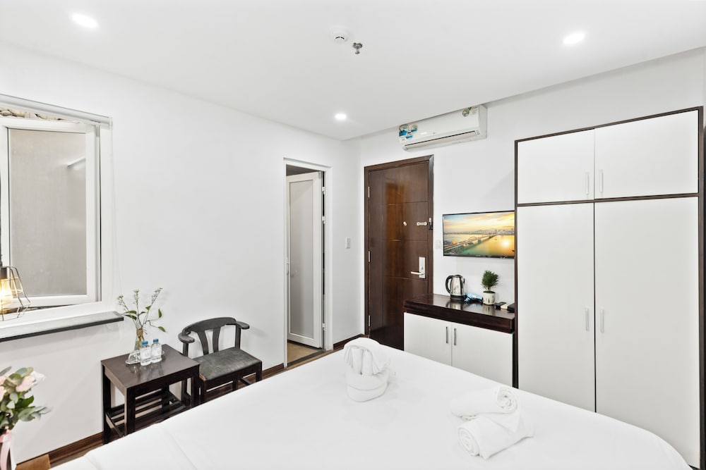 Фото The Happy House Hotel & Apartment