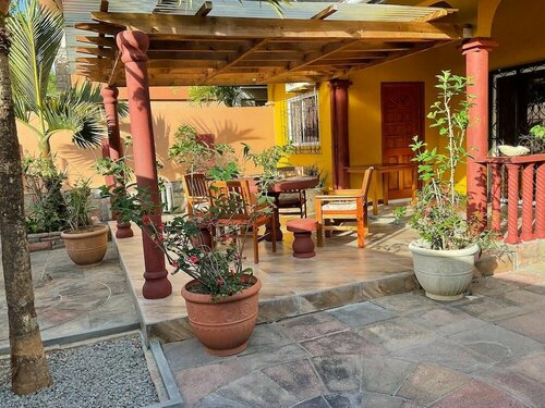 Гостиница Effie Mountain View Halona Villa в Виктории
