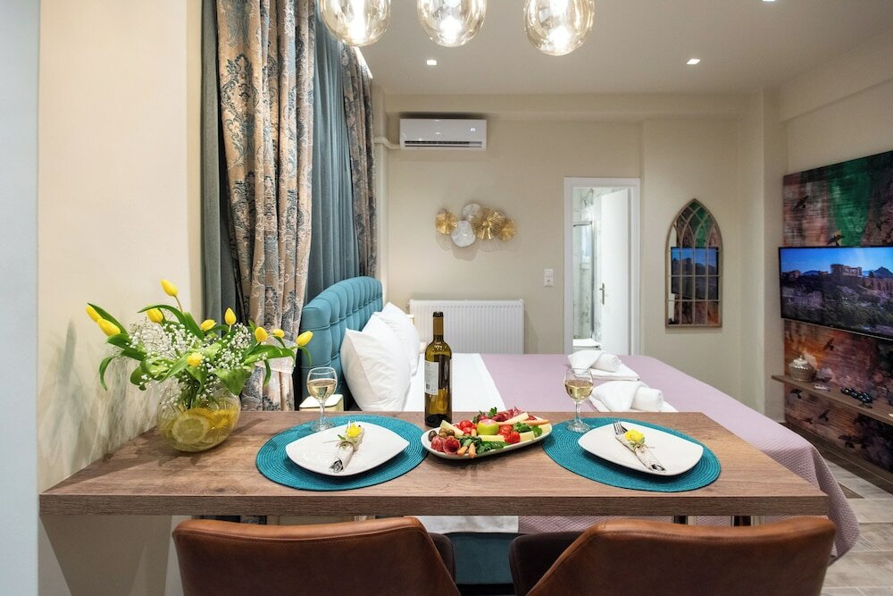 Фото Romantic Studio under Acropolis