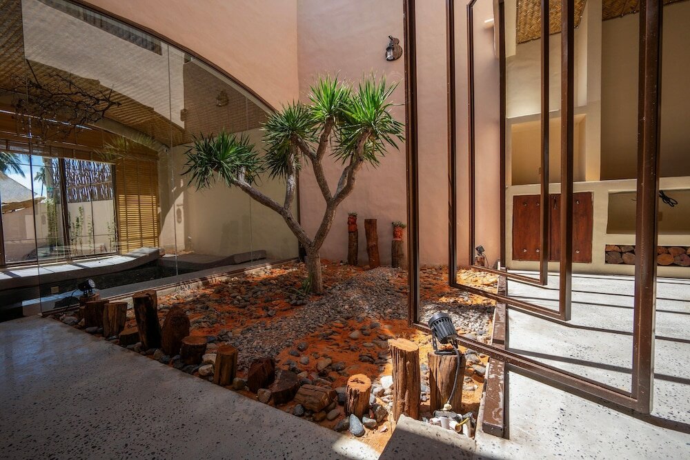 Фото Red Sands Pool Villa