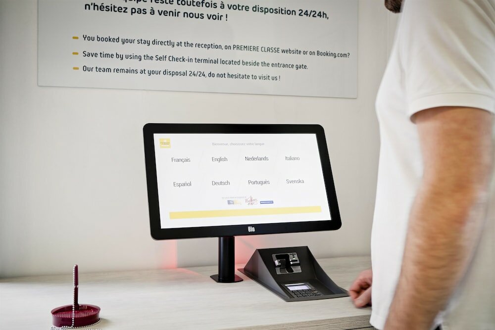 Фото Premiere Classe Lyon Centre - Gare Part Dieu