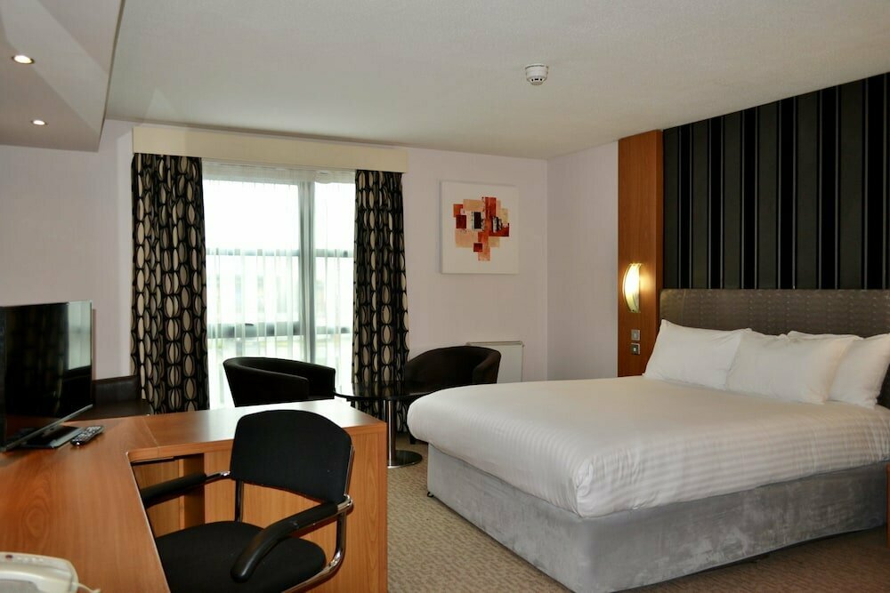 Hotel Holiday Inn Manchester Central Park, England, photo