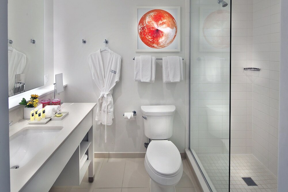 Фото Unscripted Durham