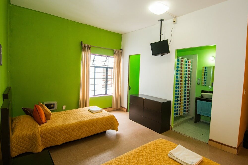 Фото Amigo Suites