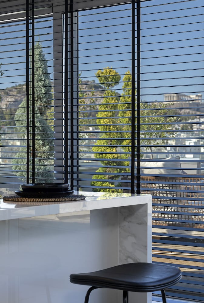 Фото Supreme Luxury Suites by Athens Stay