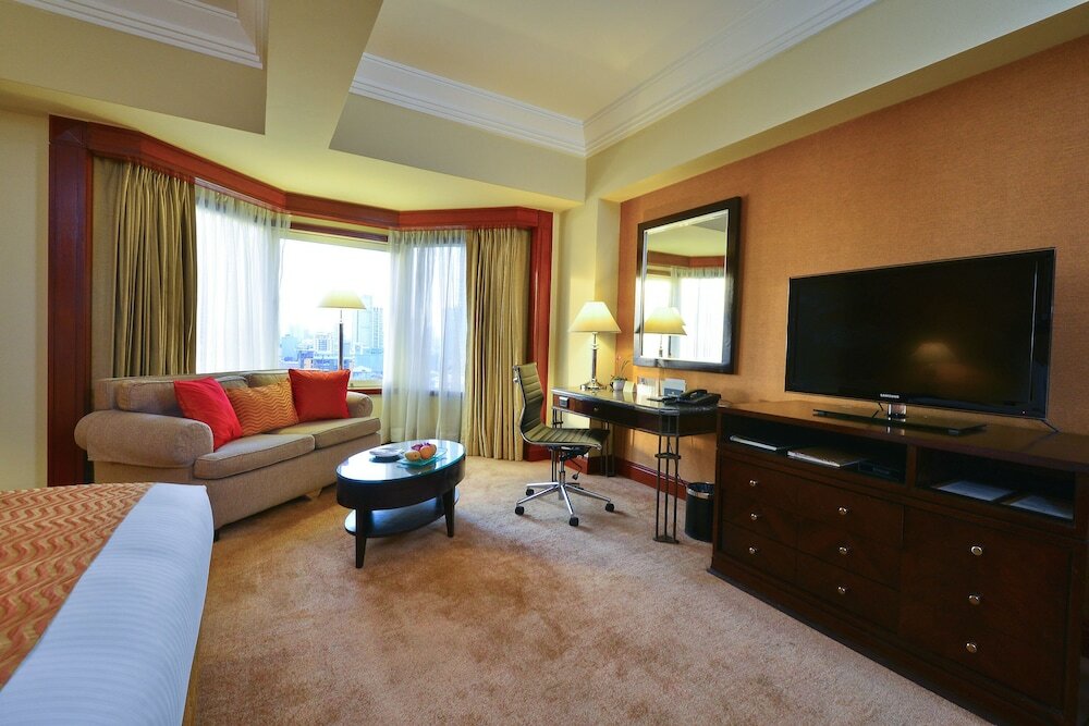 Фото Diamond Hotel Philippines