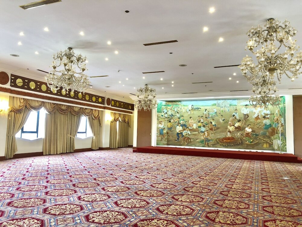 Фото Manila Prince Hotel