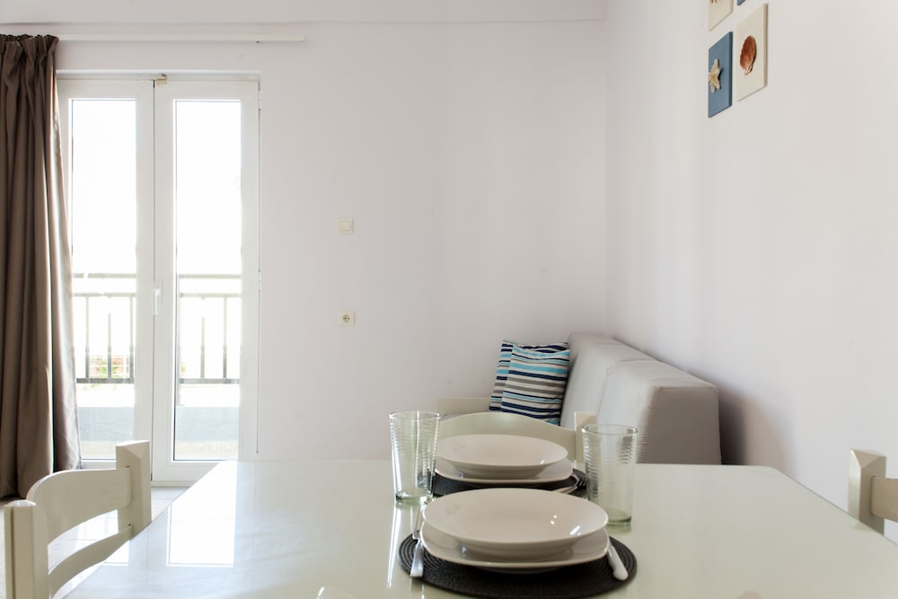 Фото Апартаменты Elychryson