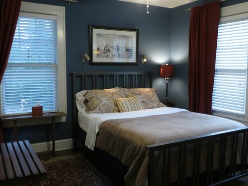 Гостиница Greenwood Bed and Breakfast в Атланте
