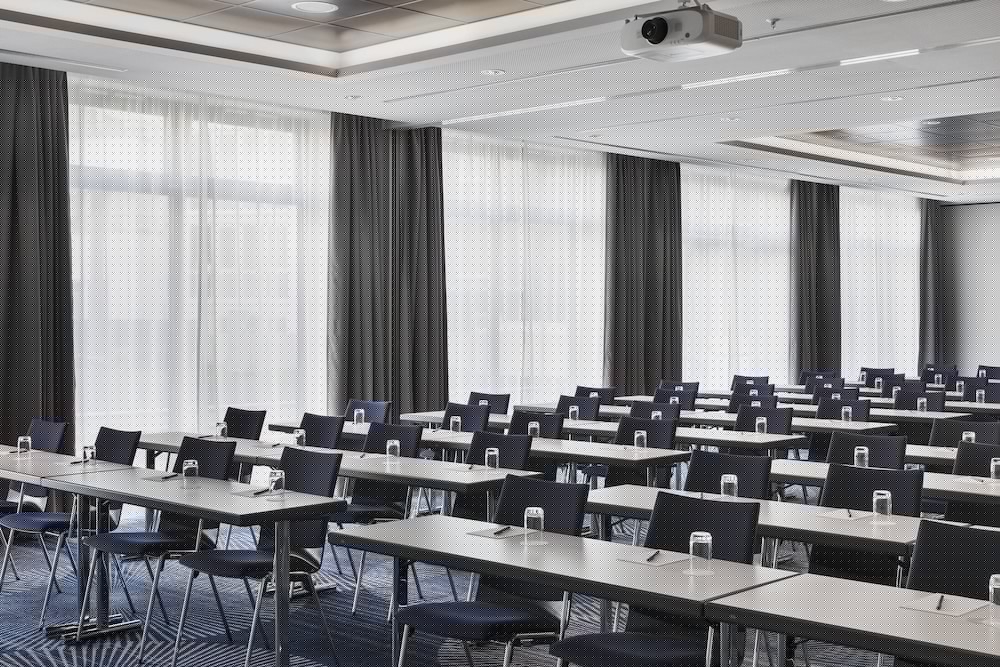 Фото Courtyard by Marriott Hamburg City
