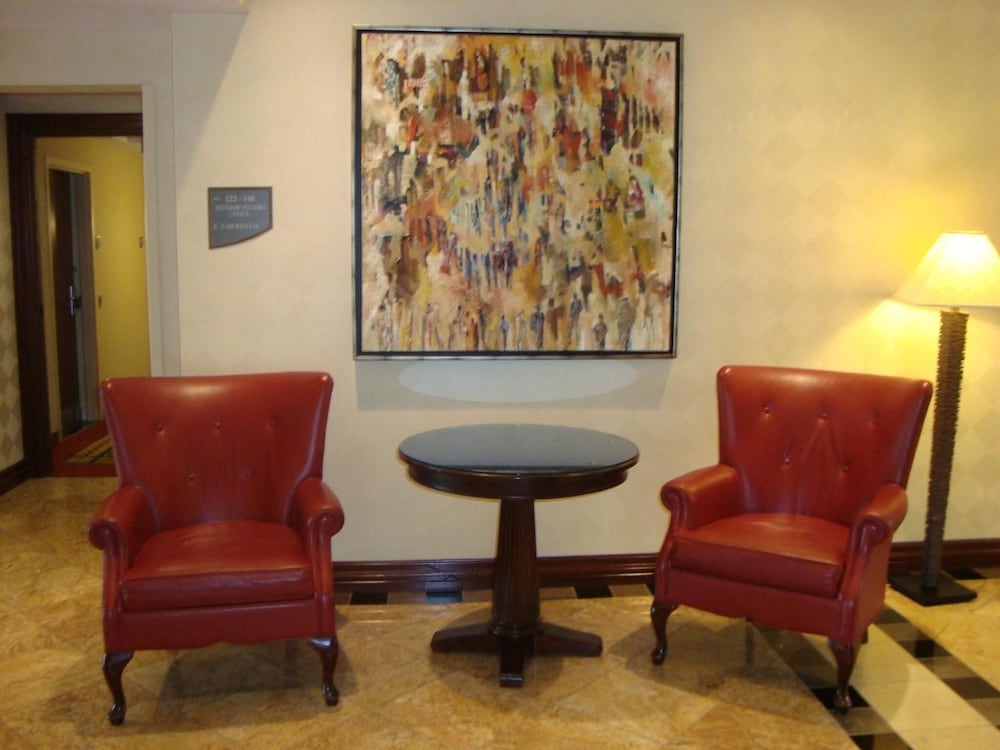 Фото Nu Hotel Toronto