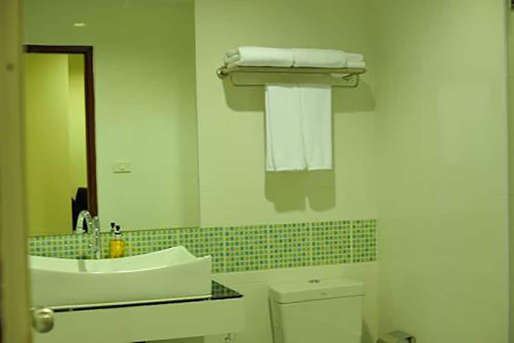 Фото R-Con @ Siam Hotel