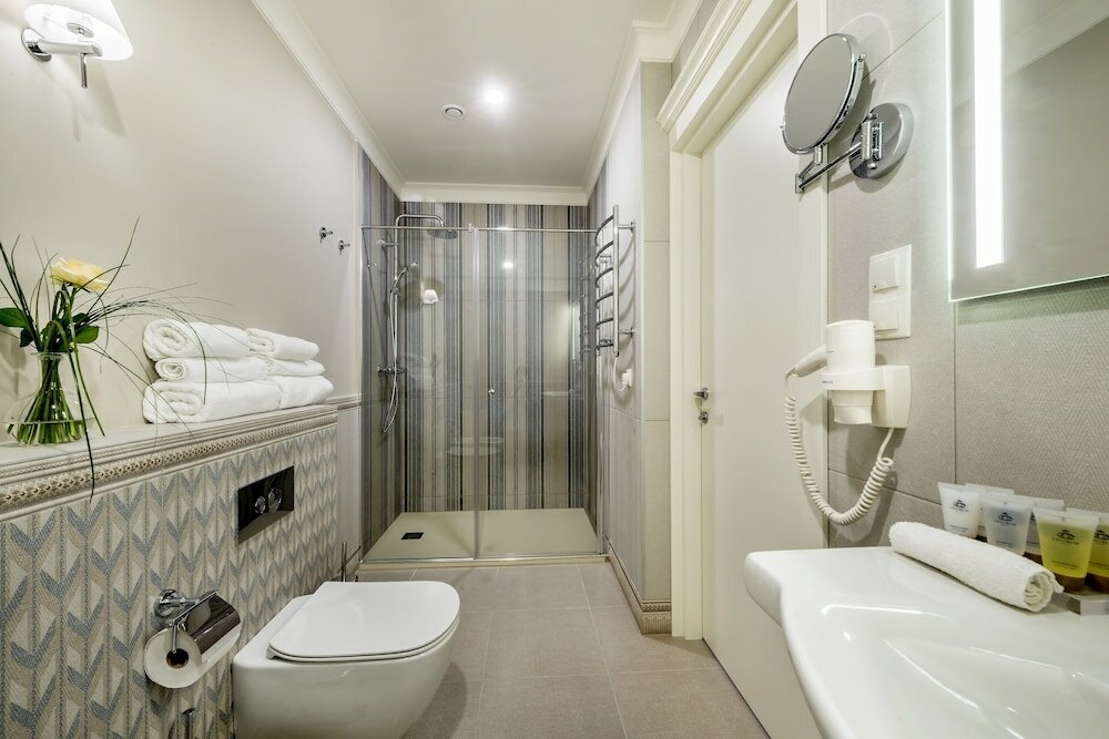 Фото Ratonda Centrum Hotels