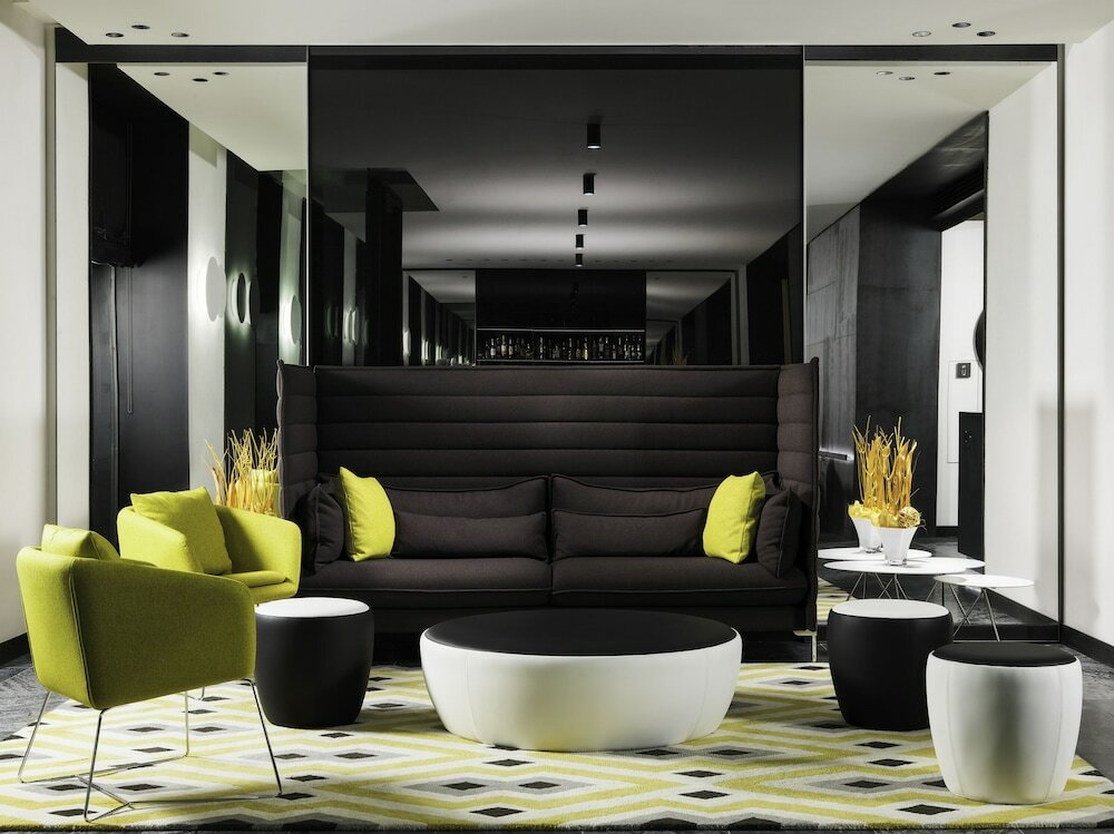 Фото Отель H10 Port Vell