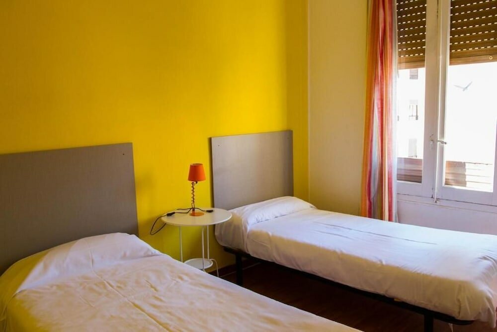 Фото Russafa Youth Hostel