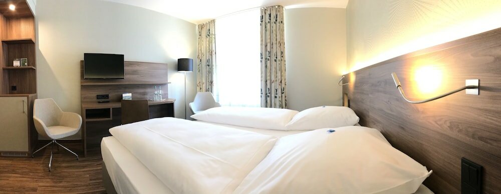 Фото Harzer Kultur- & Kongresshotel Wernigerode