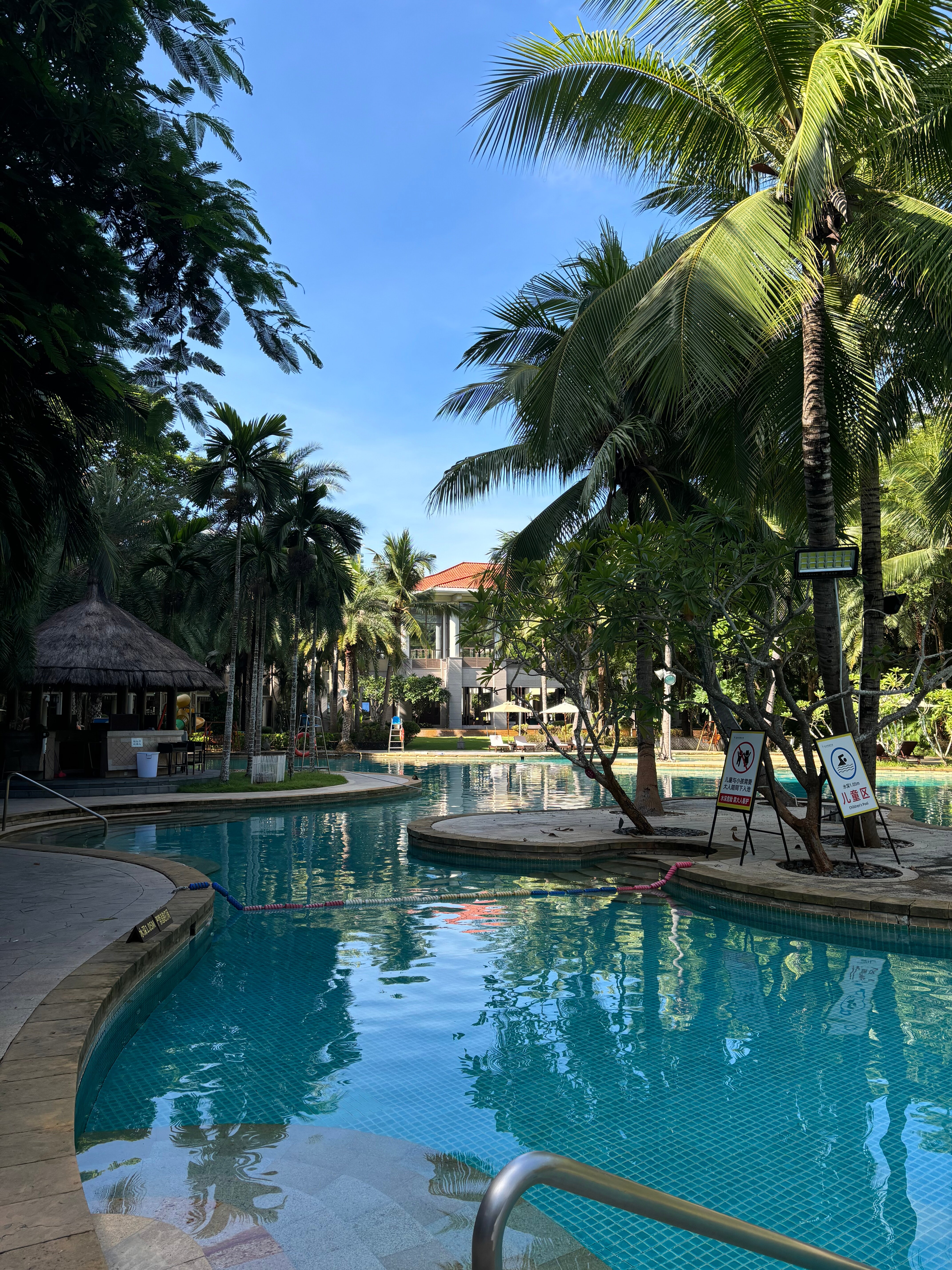 Фото Luhuitou Sanya Resort