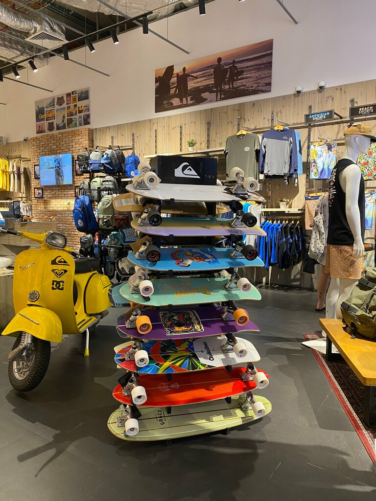 Clothing store Quiksilver, Nha Trang, photo