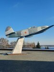 Yakovlev Yak-3 aircraft (Marshala Chuykova Street, 47), monumento a la tecnología