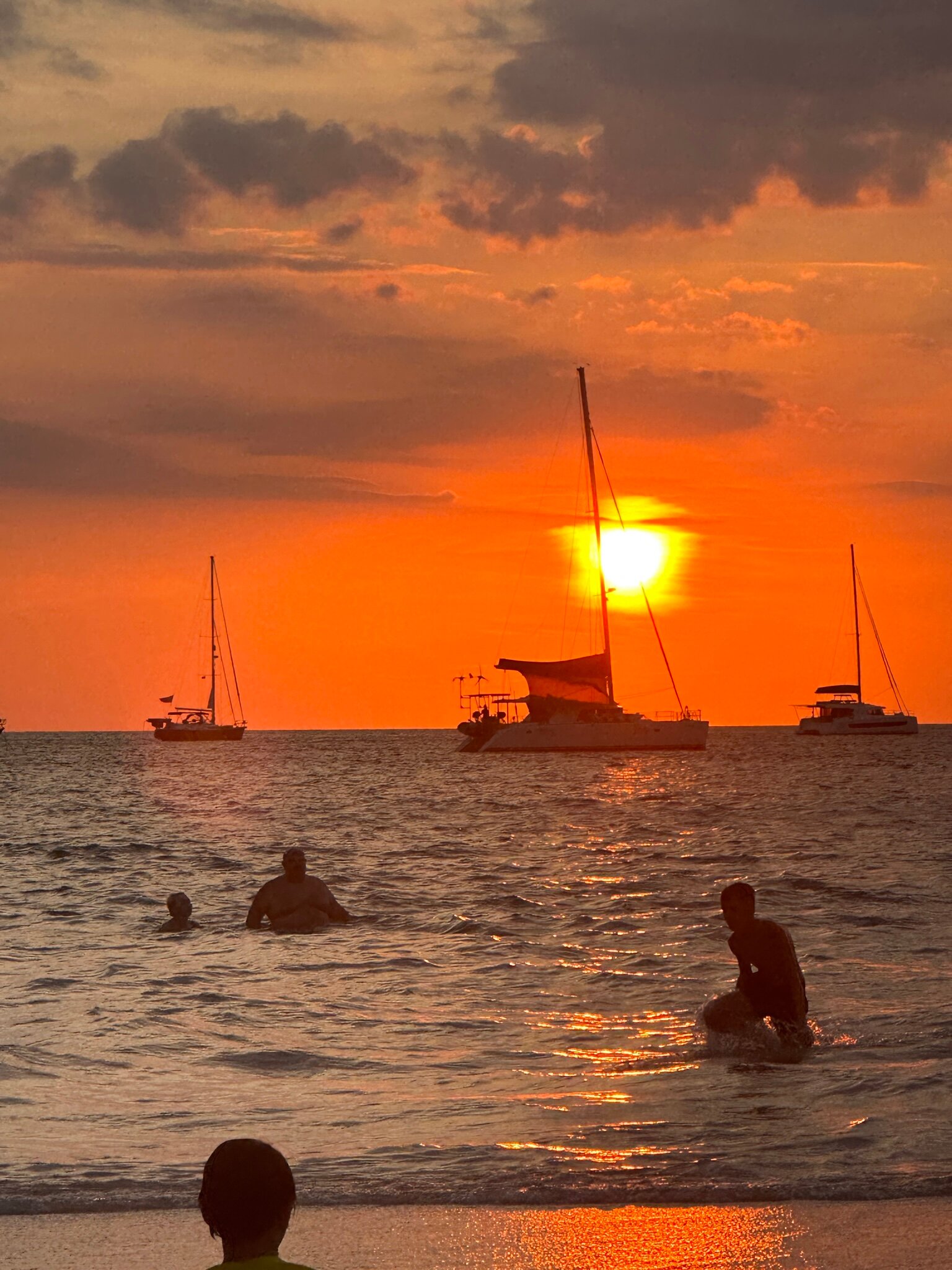 Фото Radisson Resort and Suites Phuket