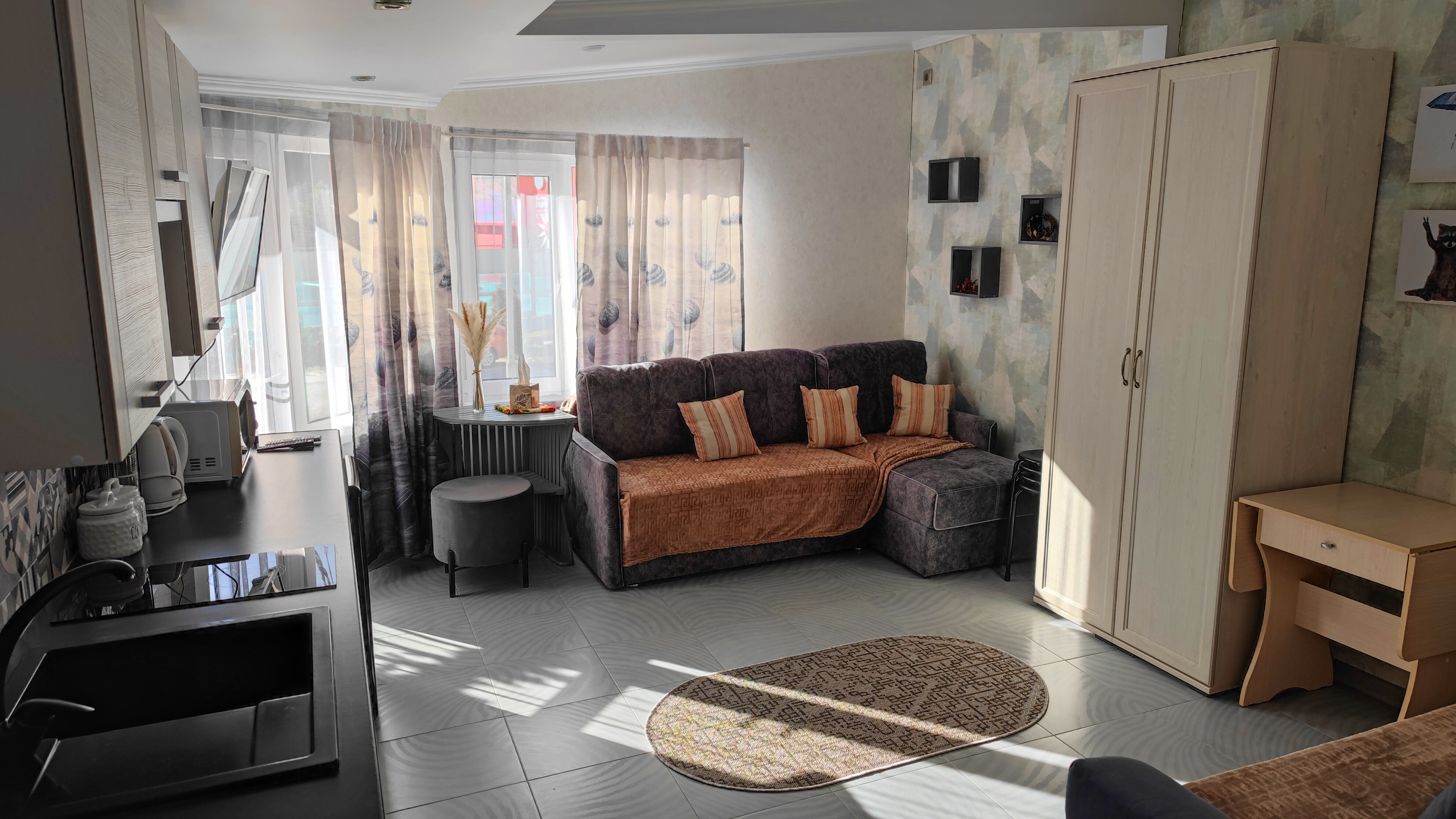 Фото отеля 2