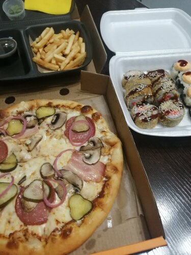 خدمة توصيل الطعام Manga Food ، إقليم ألتاي، صورة