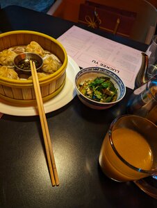 Luckee Yu (Kurmangazy Street, 11), restaurant