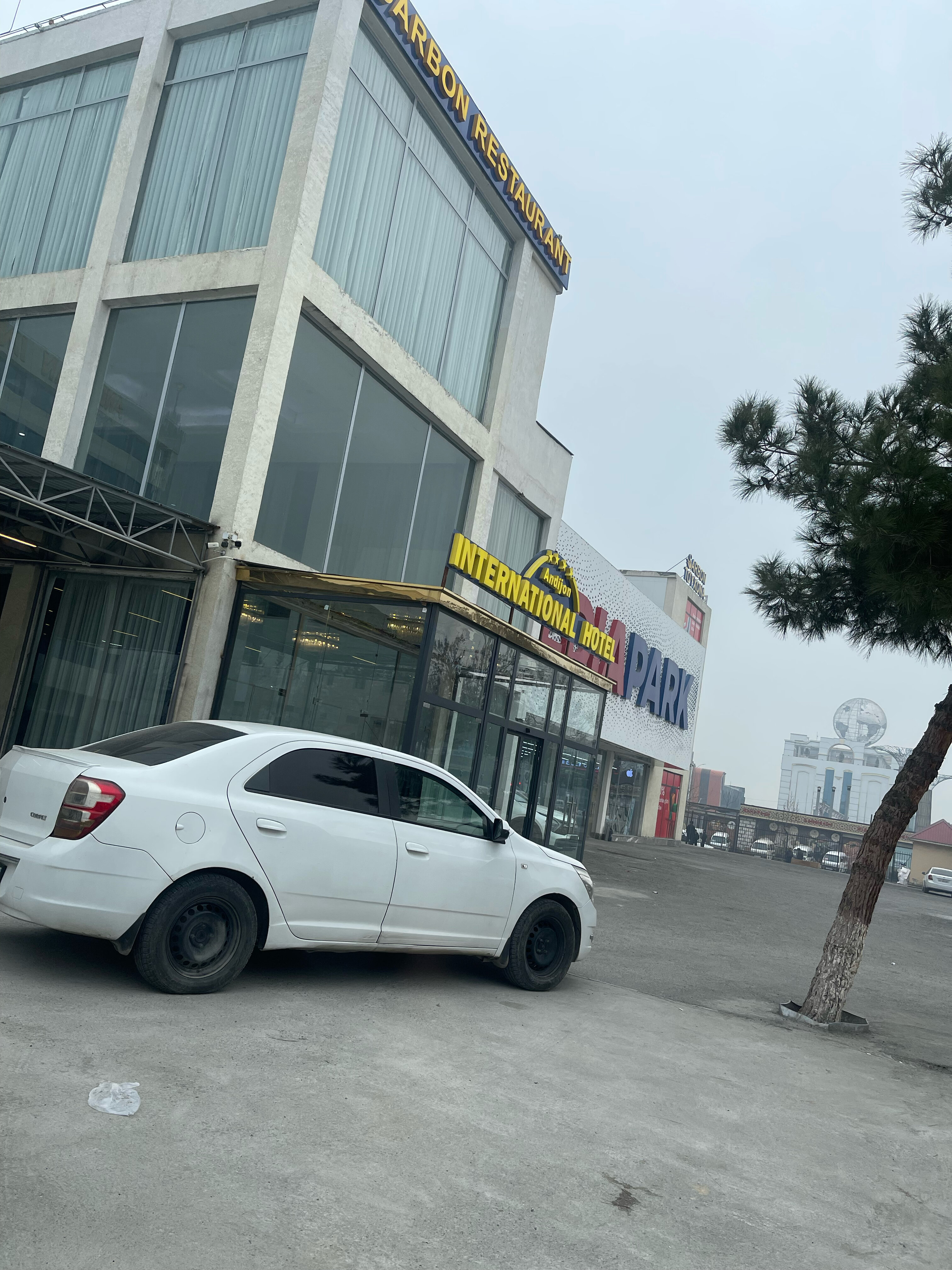 Фото Andijan International Hotel