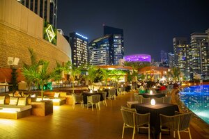 Elvi Lounge (JW Marriott Hotel Marina, Dubai Marina, Jumeirah, Dubai), bar, pub