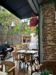 Galata Kahvesi (Istanbul, Beyoglu, Sahkulu Neighborhood, Yoruk Alley Street, 1) ، مقهى
