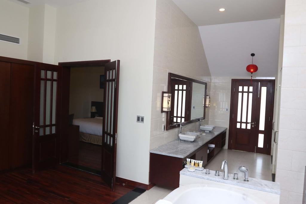 Фото Nui Than Tai Ebisu Onsen Resort