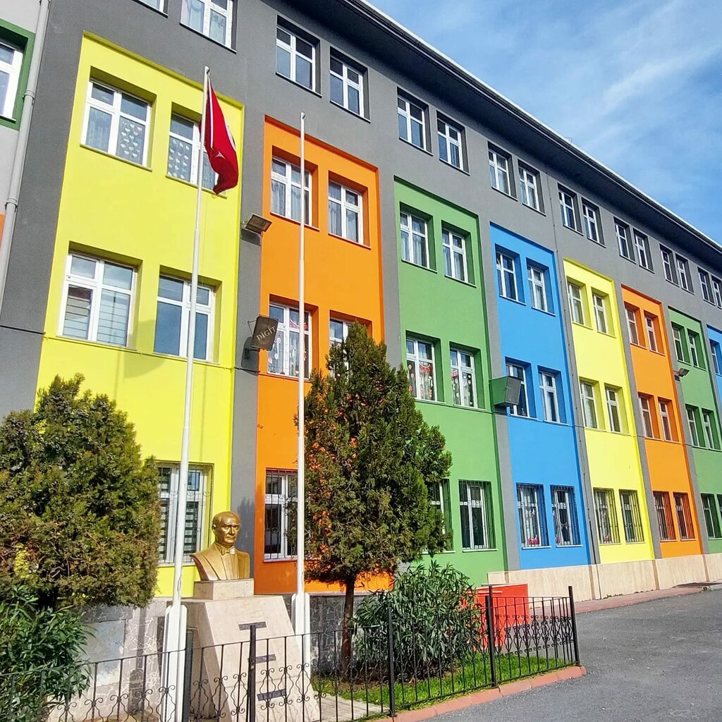 i̇lkokul Atatürk İlkokulu, İstanbul, foto