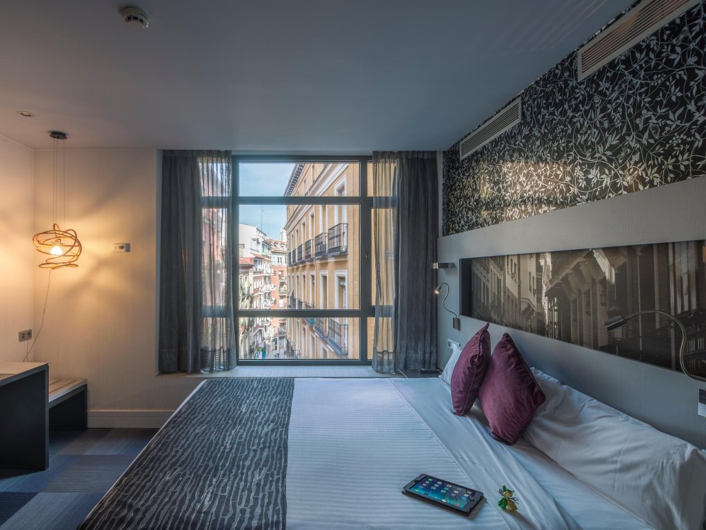 Фото Petit Palace Plaza Mayor