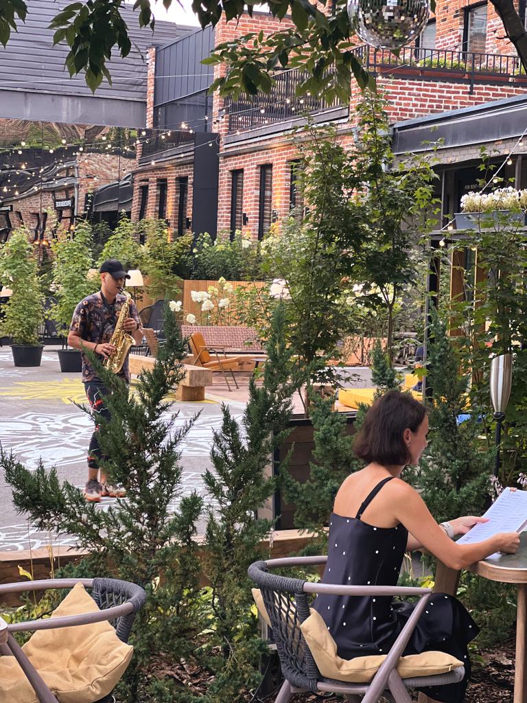 Фото отеля 2