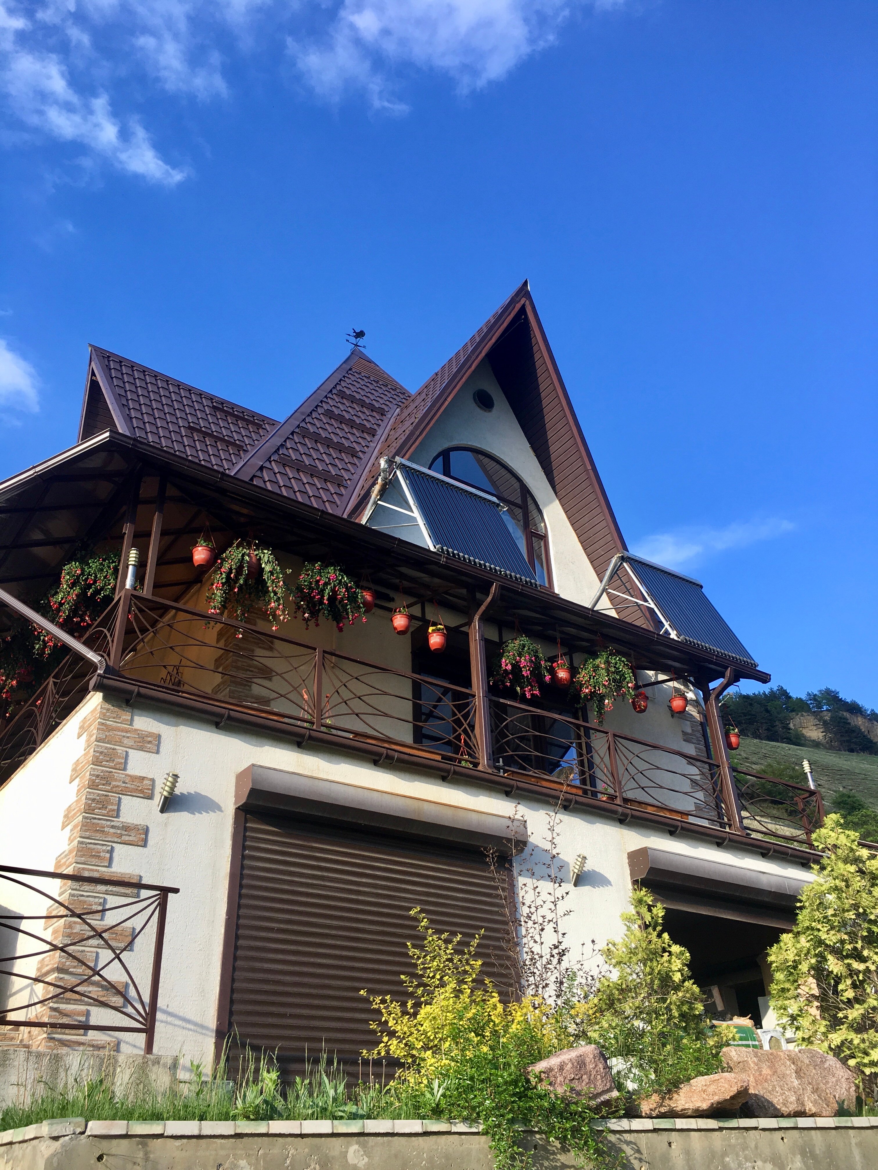 Фото Mountain Cottage