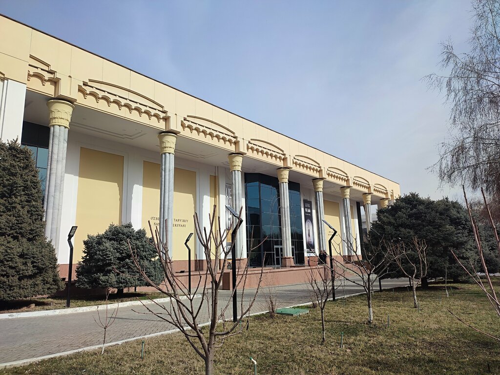 Exhibition center Gallery of fine art of Uzbekistan, Tashkent, photo