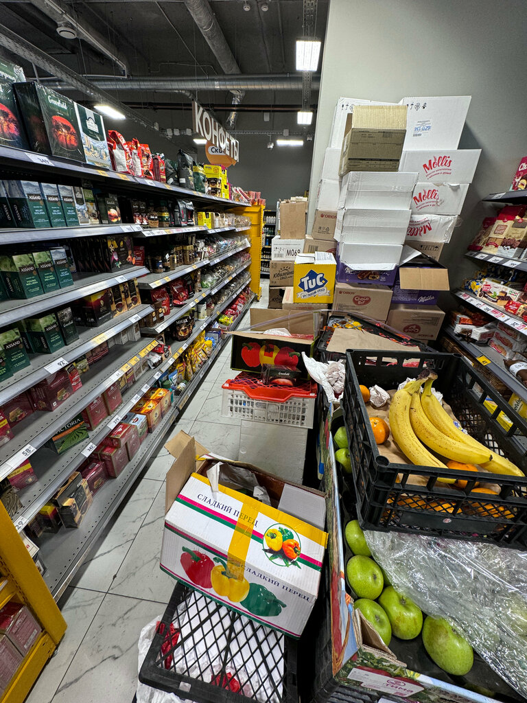 Supermarket Pyatyorochka, Vladivostok, photo