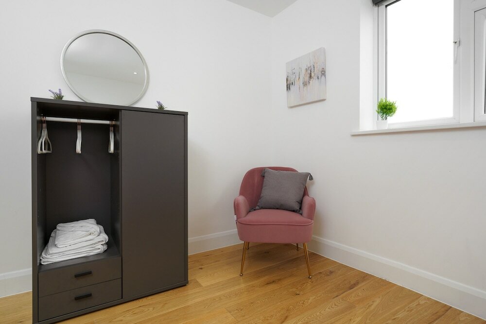 Фото Panther House by Oval