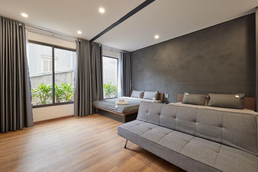 Фото The Garden Capsule Hotel