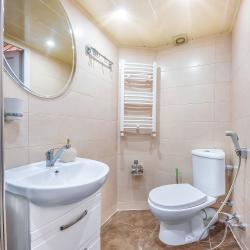 Фото H&b Apartments на улице Ивана Мачабели