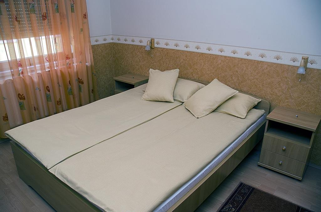 Фото Отель Arany Patkó Hotel & Restaurant