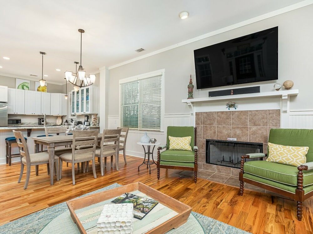 Фото 2nd To None